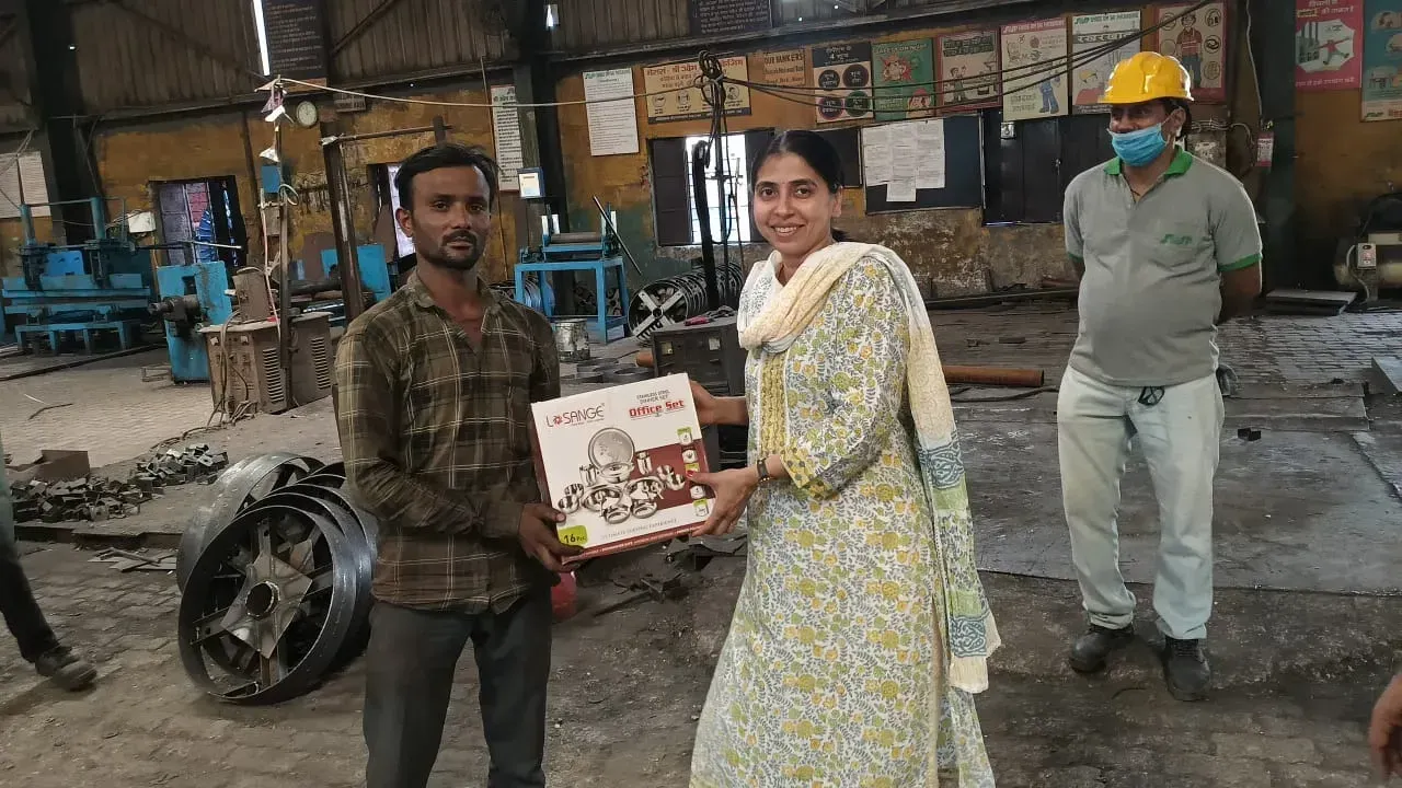 Employee incentive award